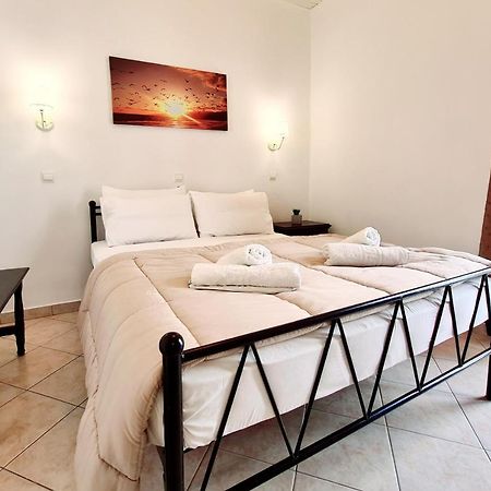 Avra Rooms Kárpathos Eksteriør billede