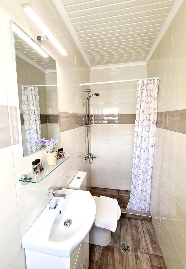 Avra Rooms Kárpathos Eksteriør billede